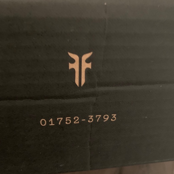 BRAND NEW IN BOX FRYE BOOTS - Picture 4 of 10